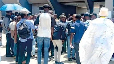 Vue des étudiants-professeurs de l’IFETP, hier à l’ANBG