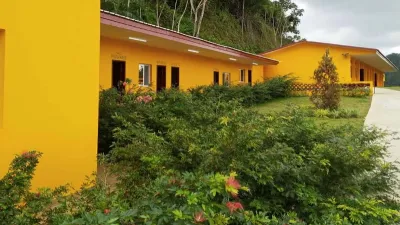 Une vue partielle de l’école Jean-Rémy-Relongoueth de Lambaréné. © DR