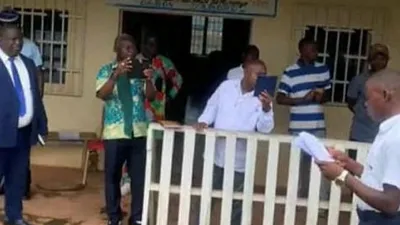 Les élèves de l'établissement secondaire public de Mimongo